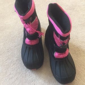 Kids snow boots